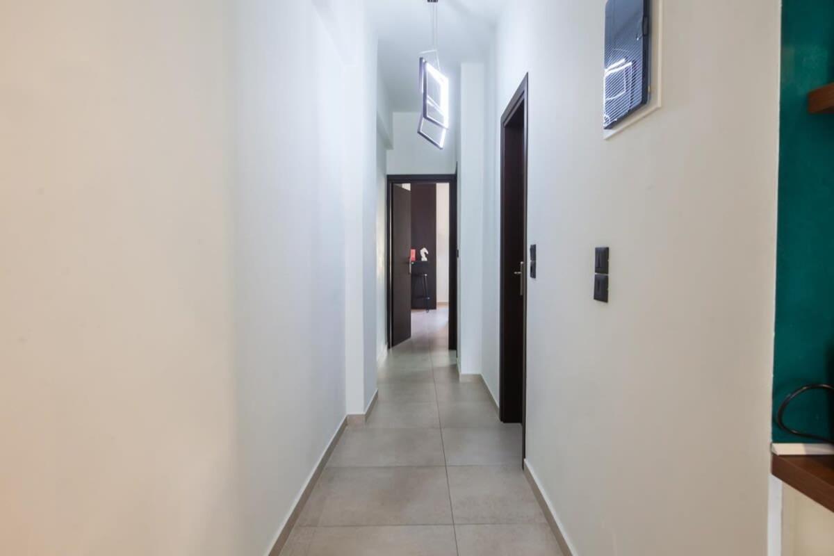Beautiful Elegant Apartment Next To Monastiraki Athens Exterior photo