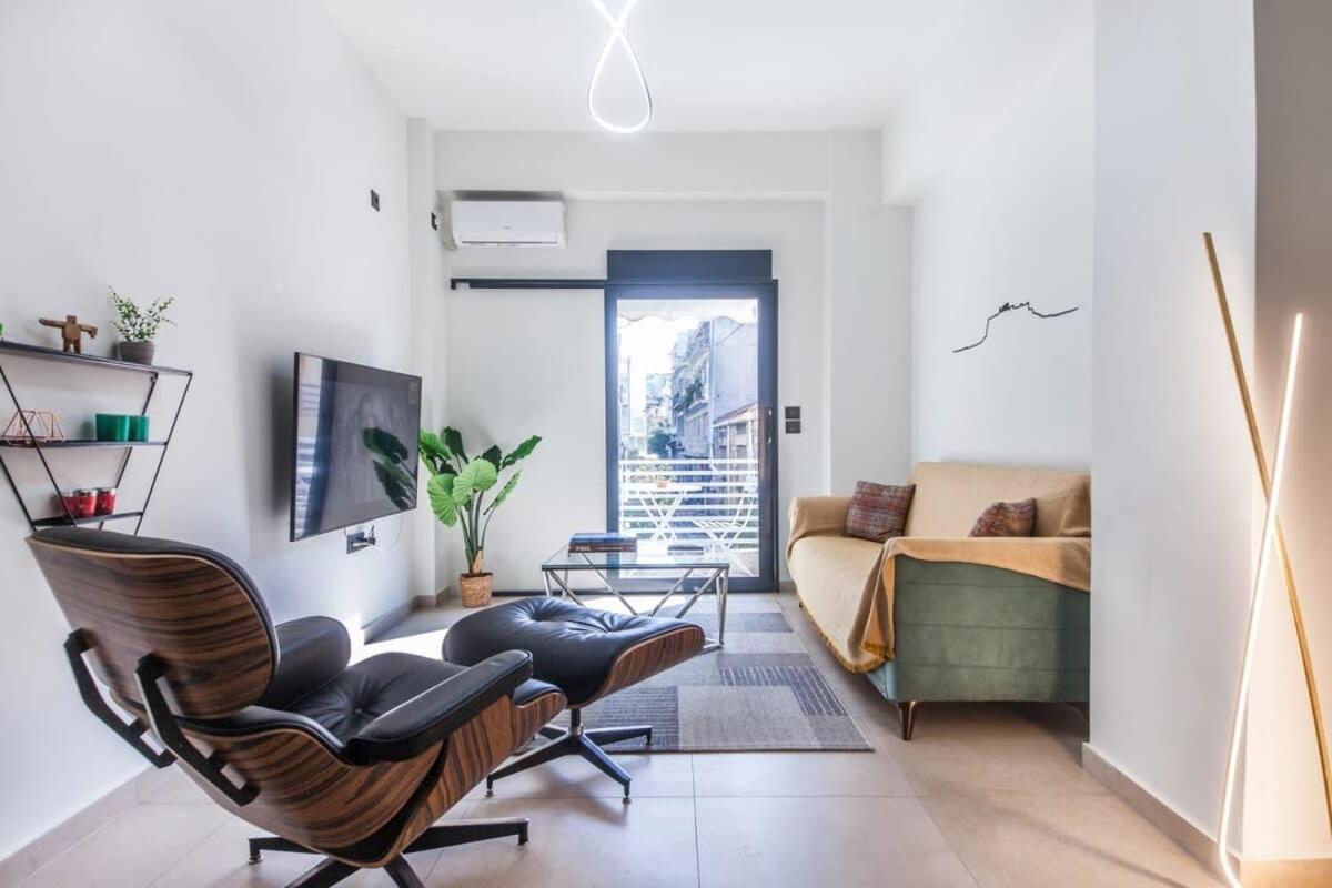 Beautiful Elegant Apartment Next To Monastiraki Athens Exterior photo